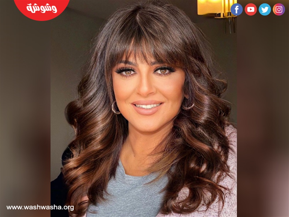 هالة صدقى